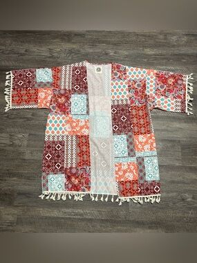 S106- Women’s: Tees 2 Ur Door One Size Tassel Kimono